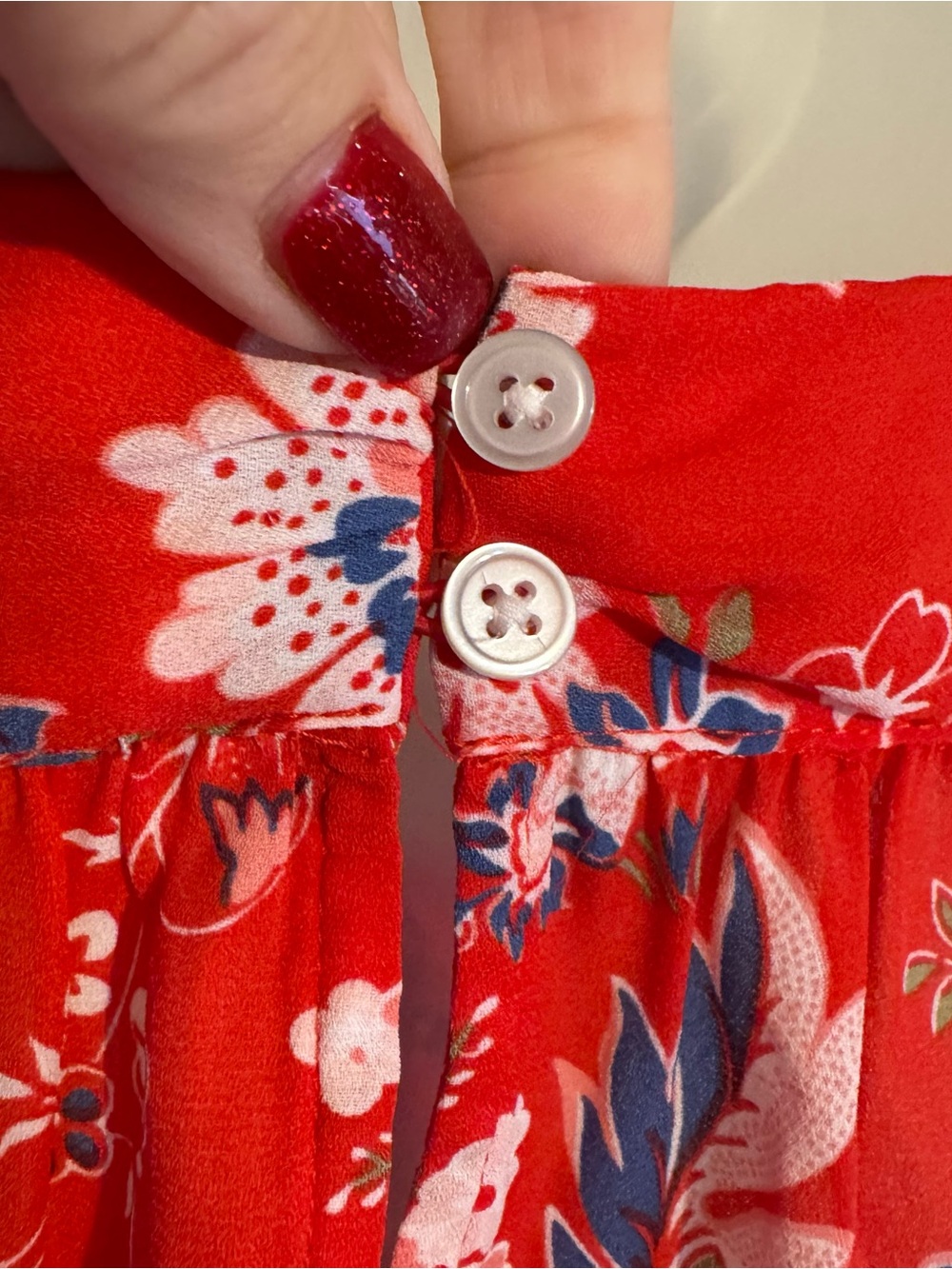 NWT ANN TAYLOR LOFT Red Floral Neckline Detail Top XLARGE #Z - Picture 6 of 9